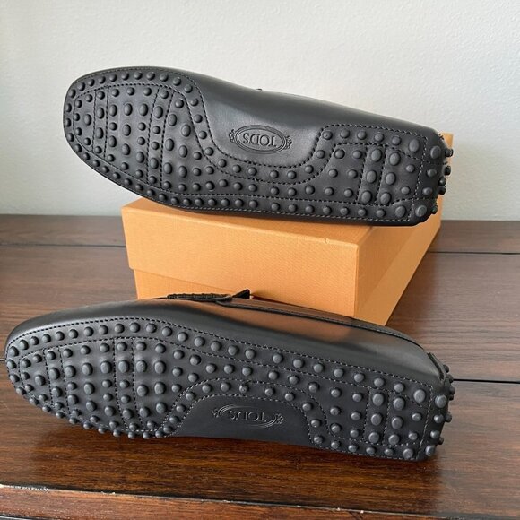 Tod\'s‎ Men\'s Black Leather Gommino 122 \